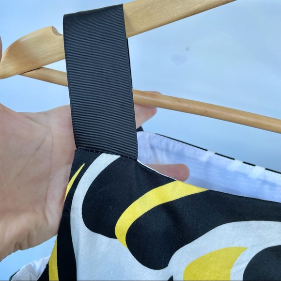 Maggy London Swirl print dress, size 8 $20 - Picture 9 of 11